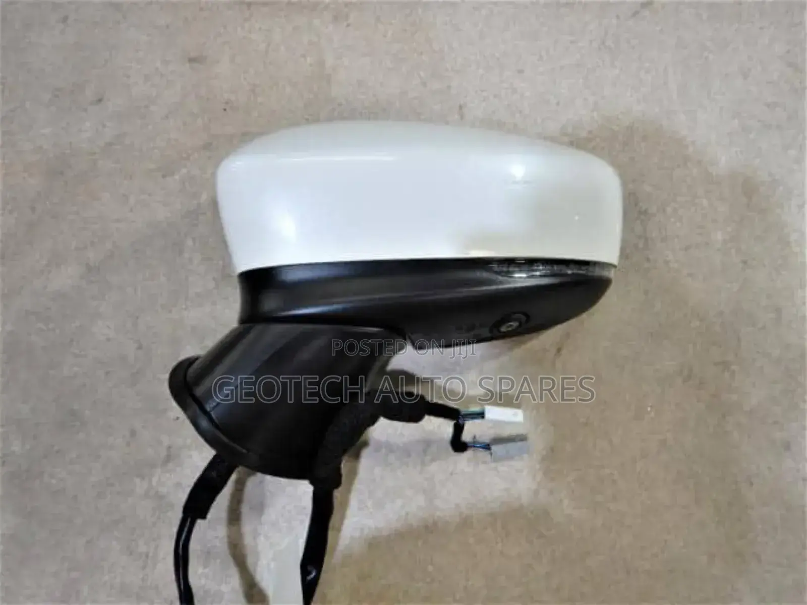 Mazda Axela 2018 Sidemirrors With RVM