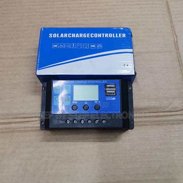 12v/24v 20a LCD Solar Charger Regulator Dual Usb Protection