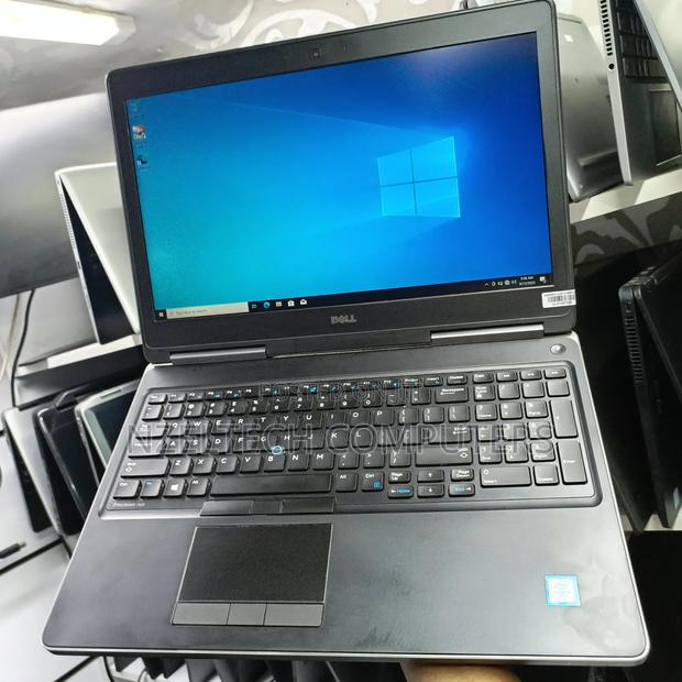 Laptop Dell Precision 7520 16GB Intel Core I7 HDD+SSD 512GB - main view