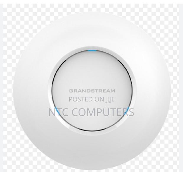 Gwn7625 Indoor Wi-Fi Access Point, 2×2:2 2.4g, 4×4:4 5g, 2x Gbe, Poe