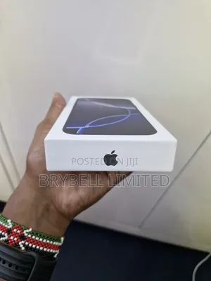New Apple iPhone 16 Pro Max 256 GB Black