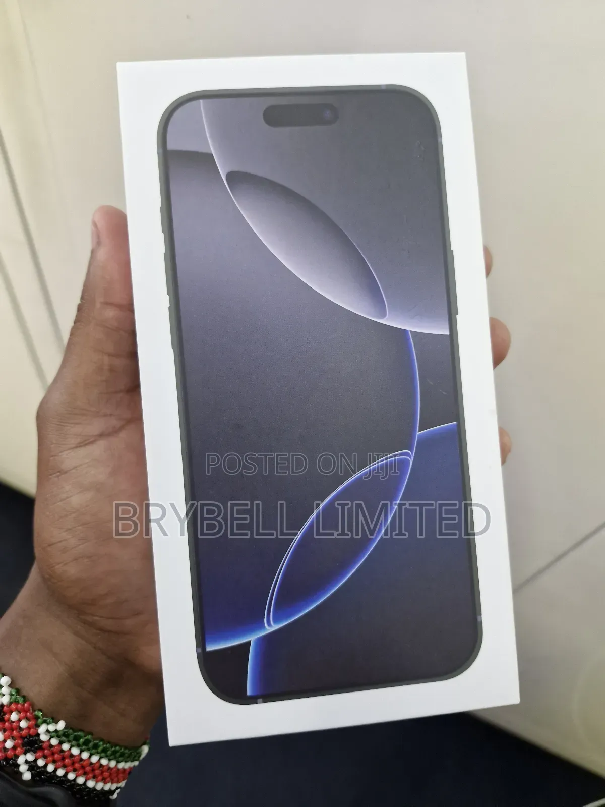 New Apple iPhone 16 Pro Max 256 GB Black