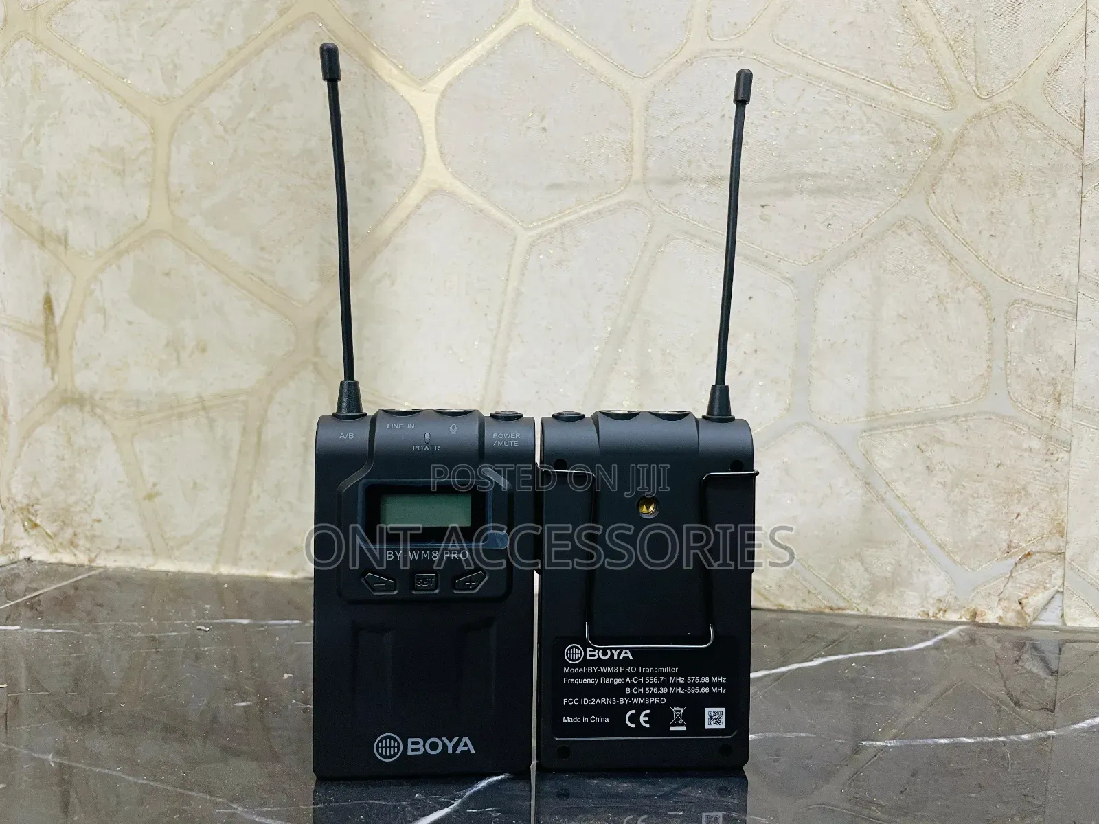 Boya by-Wm8 Pro- Uhf Dual-Channel Mono/Wireless Lavalier System