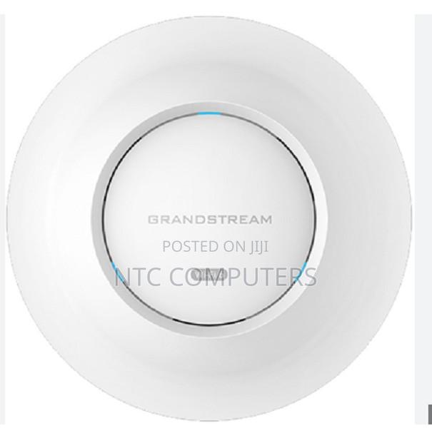 Gwn7664 Indoor Wi-Fi 6 Access Point - main view