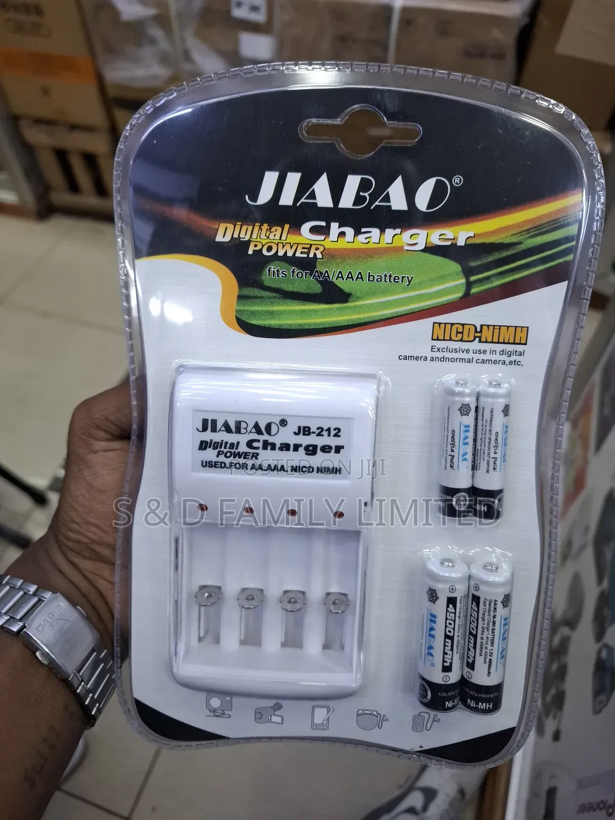 Jiabao Digital Charger With Aaa Aa Batteries