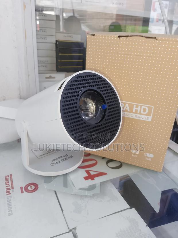 Projector Hy 300pro - main view