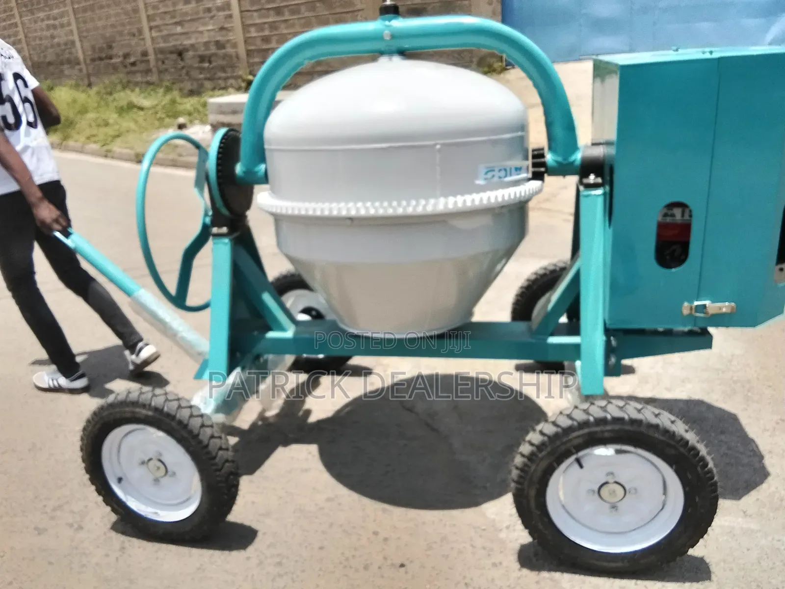 Commercial Concrete Mixer