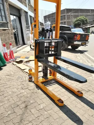 Manual Stacker