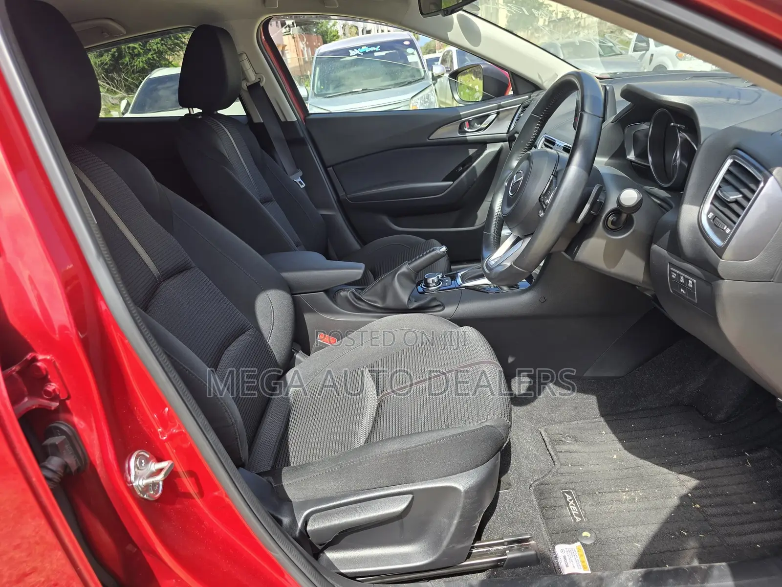 Mazda Axela 2018 Red