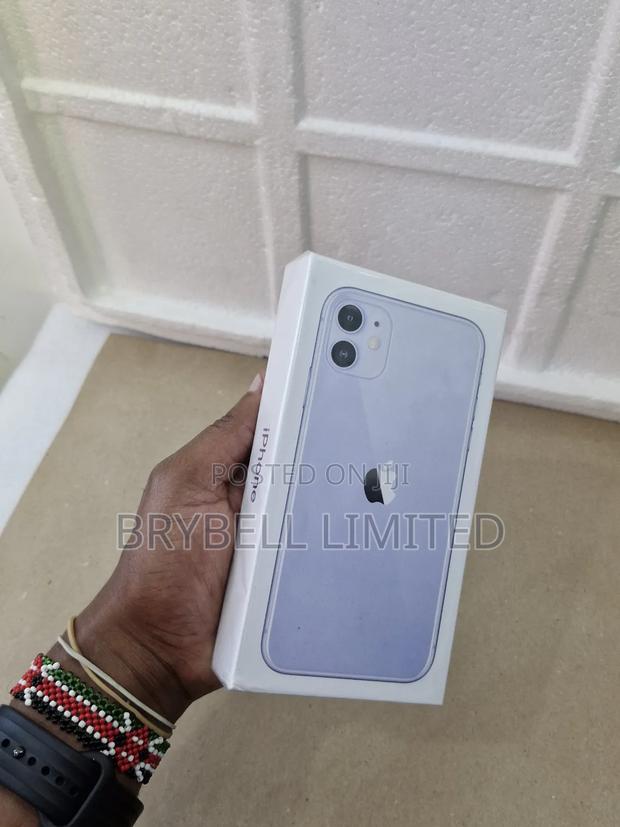 New Apple iPhone 11 128 GB Purple - thumbnail 3