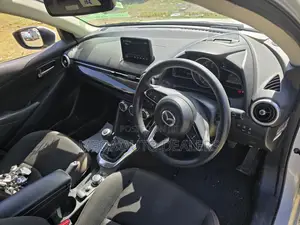 Mazda 2 2018