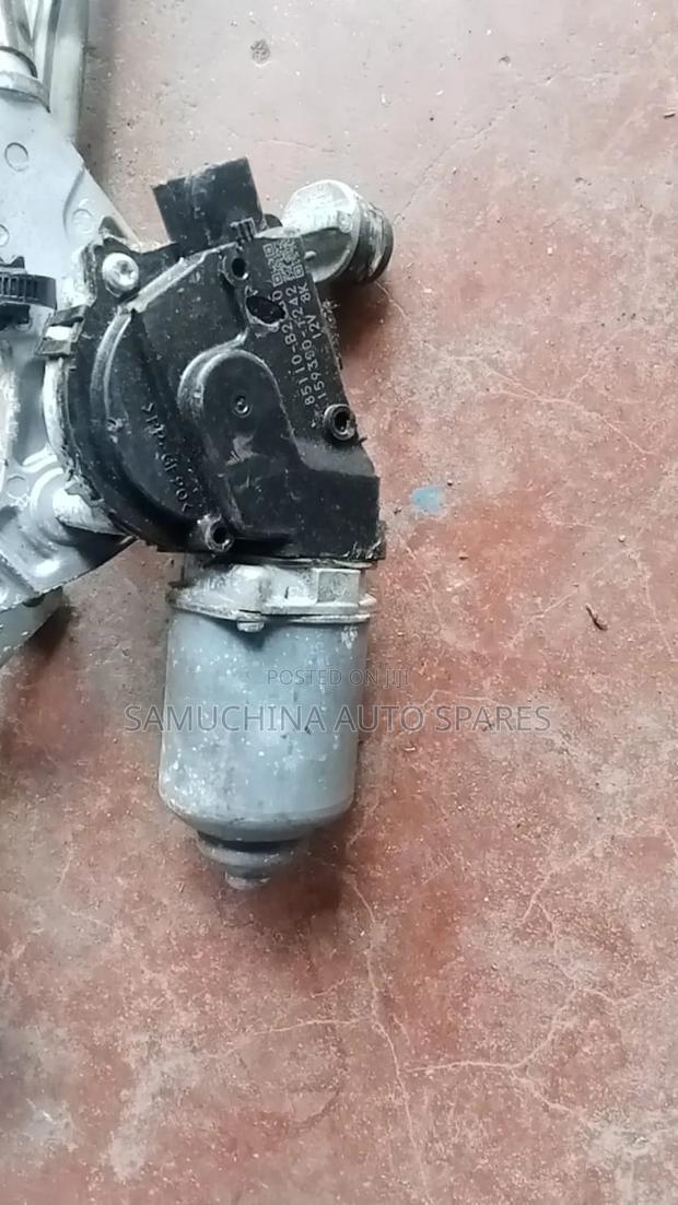 Wiper Motor Toyota Rumion