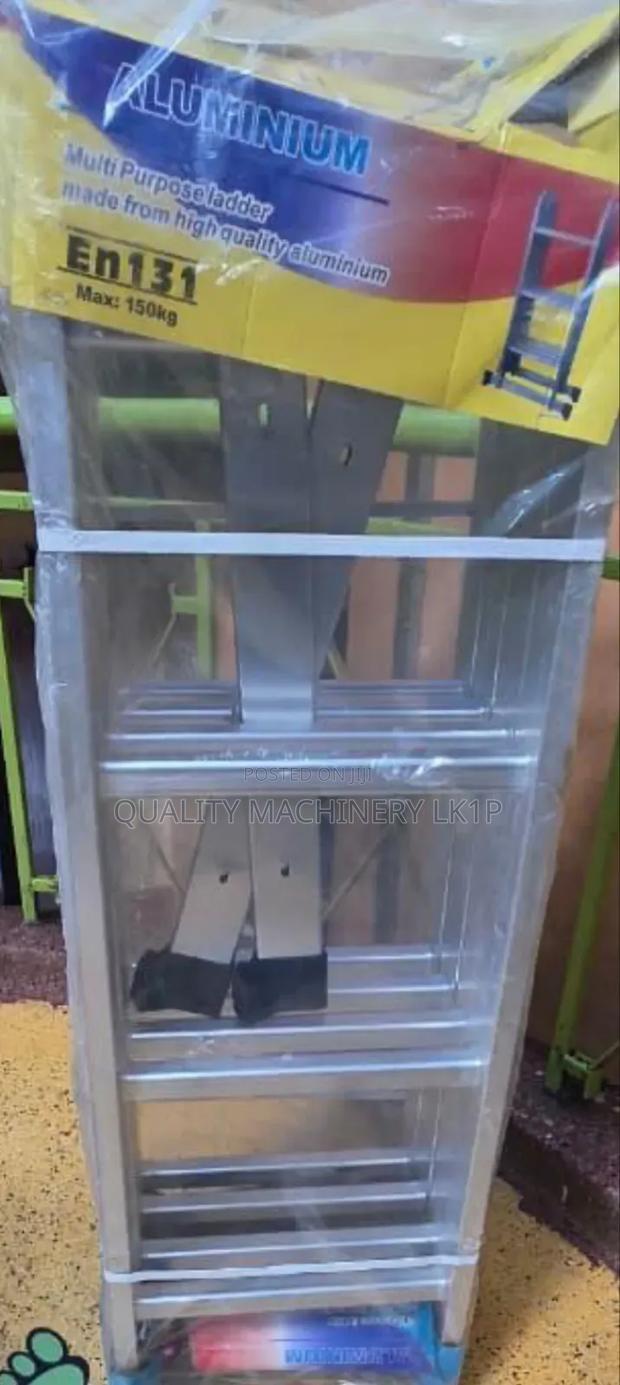 Strong 4.7m Aluminium Ladder (4 Steps)