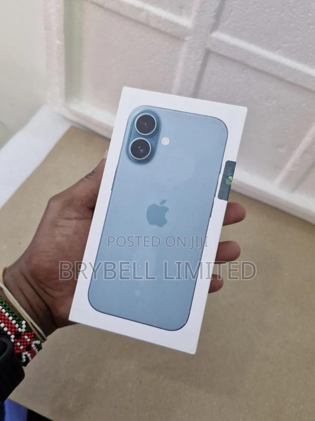 New Apple iPhone 16 128 GB Green - main view