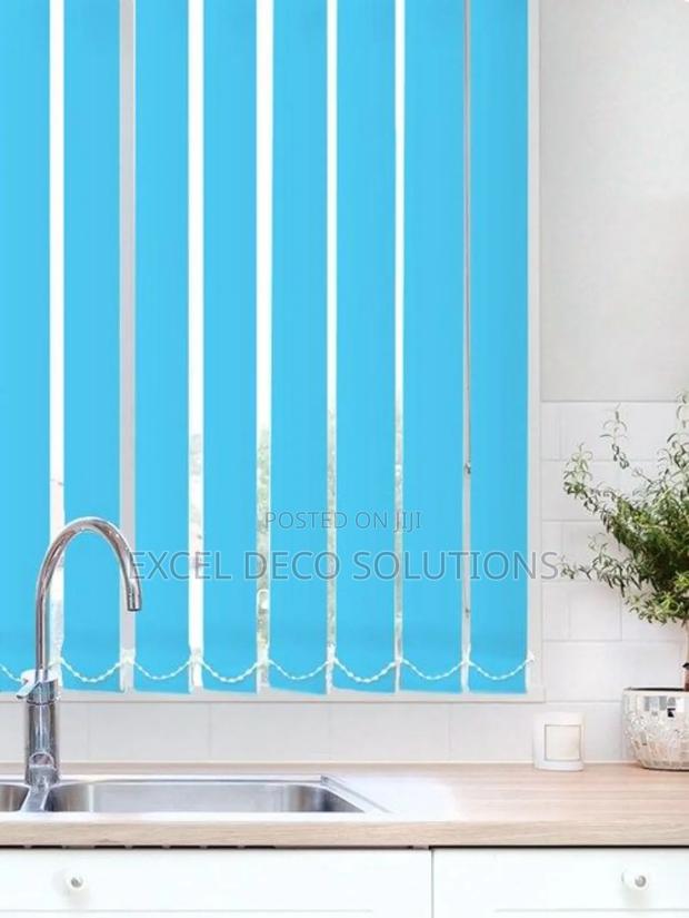 Stylish Vertical Blinds for Bedrooms and Lounges