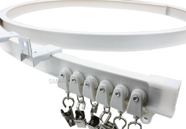 Bendable Curved Rail