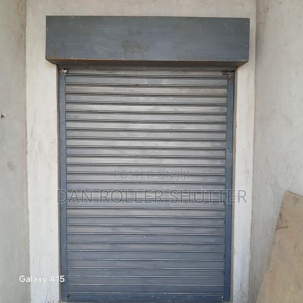 Custom-Fit Roller Shutter Door - thumbnail 3