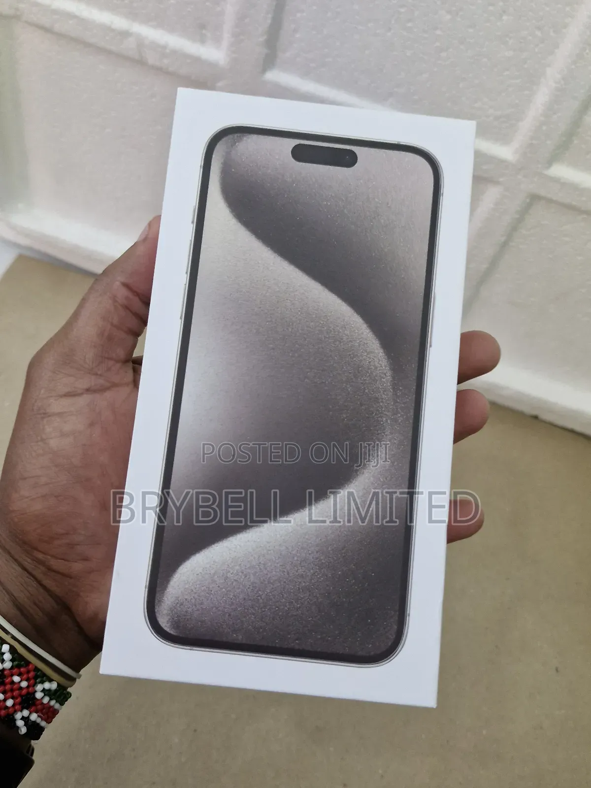 New Apple iPhone 15 Pro Max 256 GB Black