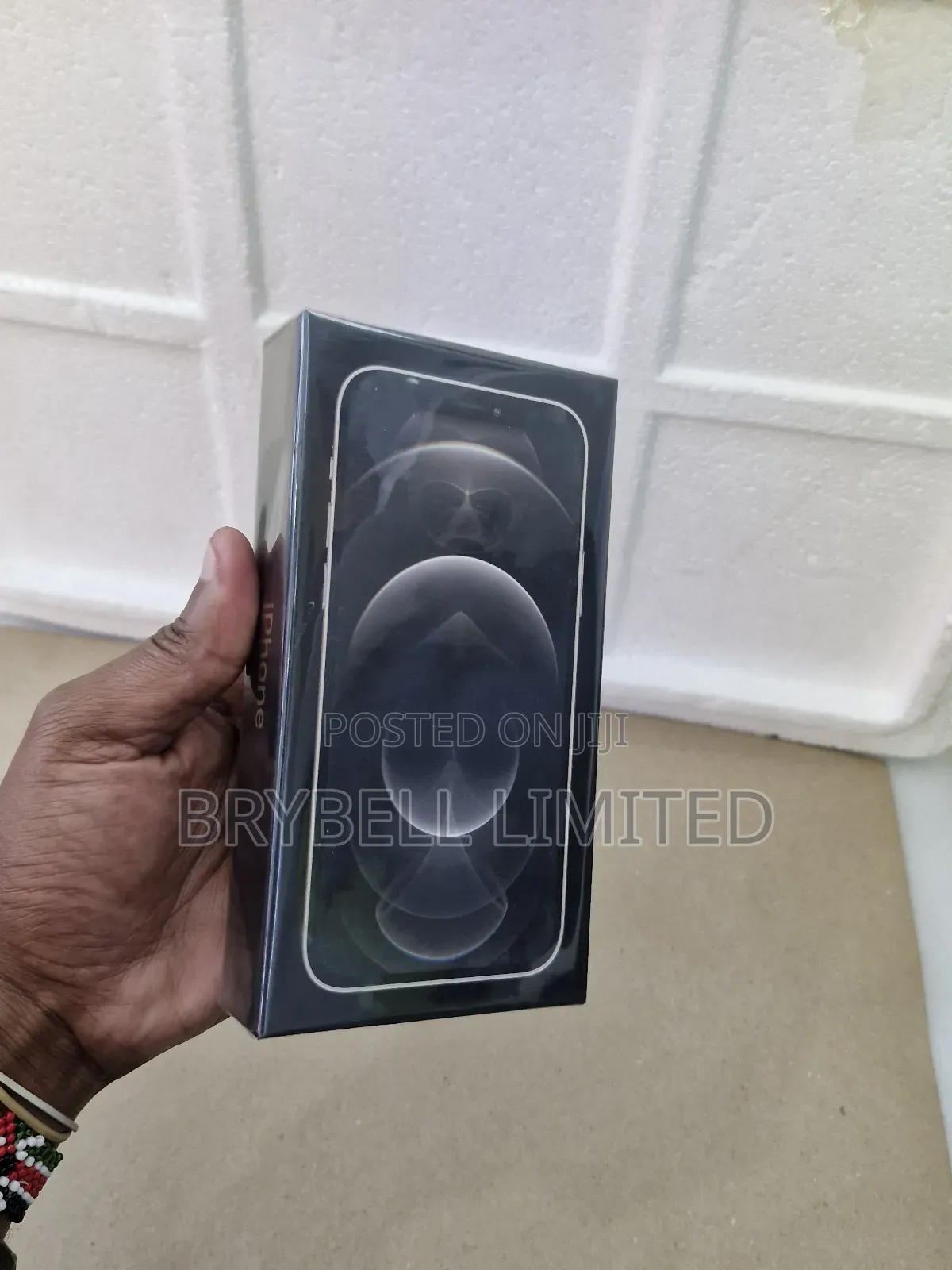 New Apple iPhone 12 Pro 256 GB Gold