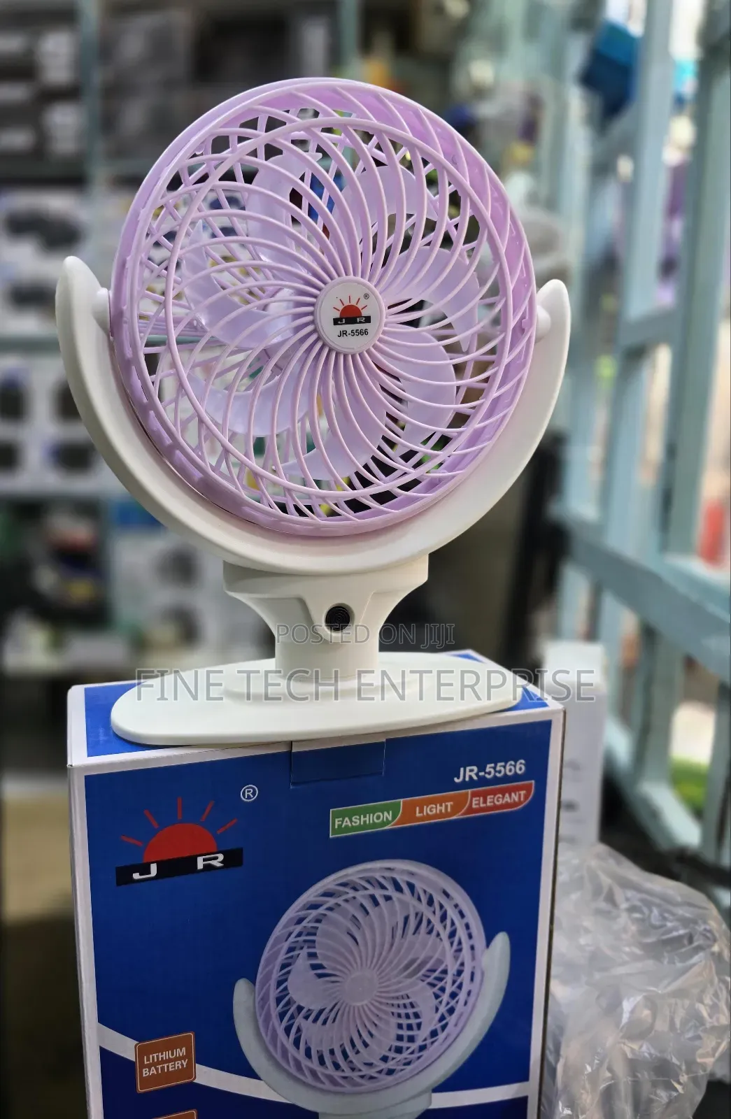 *Mini Rechargeable Table Fan