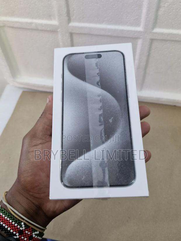 New Apple iPhone 15 Pro Max 512 GB Black - main view