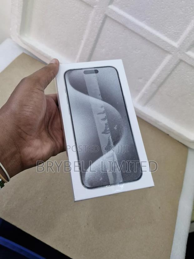 New Apple iPhone 15 Pro Max 512 GB Black - thumbnail 4