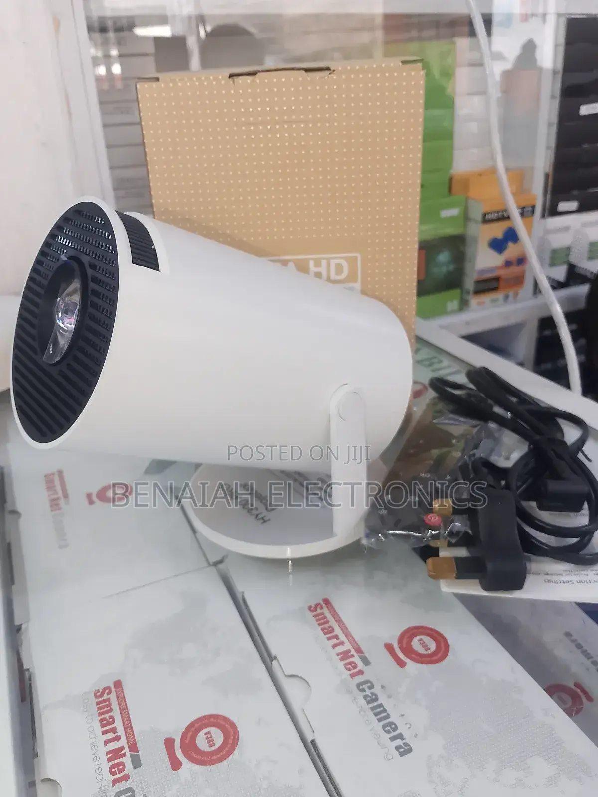 Projector, Portable Sleek Project 1080hd