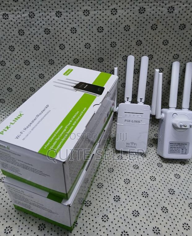 Pix Link 300mbps Wi-Fi Repeater/Extender - main view