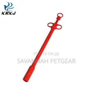Plastic Veterinary Balling Gun for Feeding Boluses to Cattle