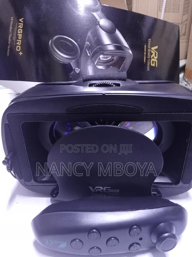 Virtual Reality Glass Headset With Remote Control - thumbnail 3