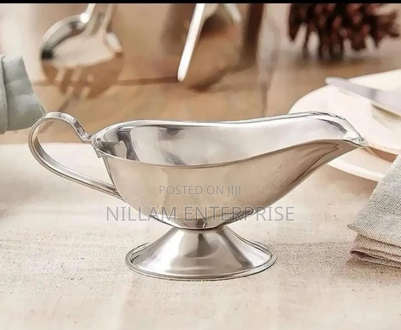 *Sauce and Gravies Serving Boat