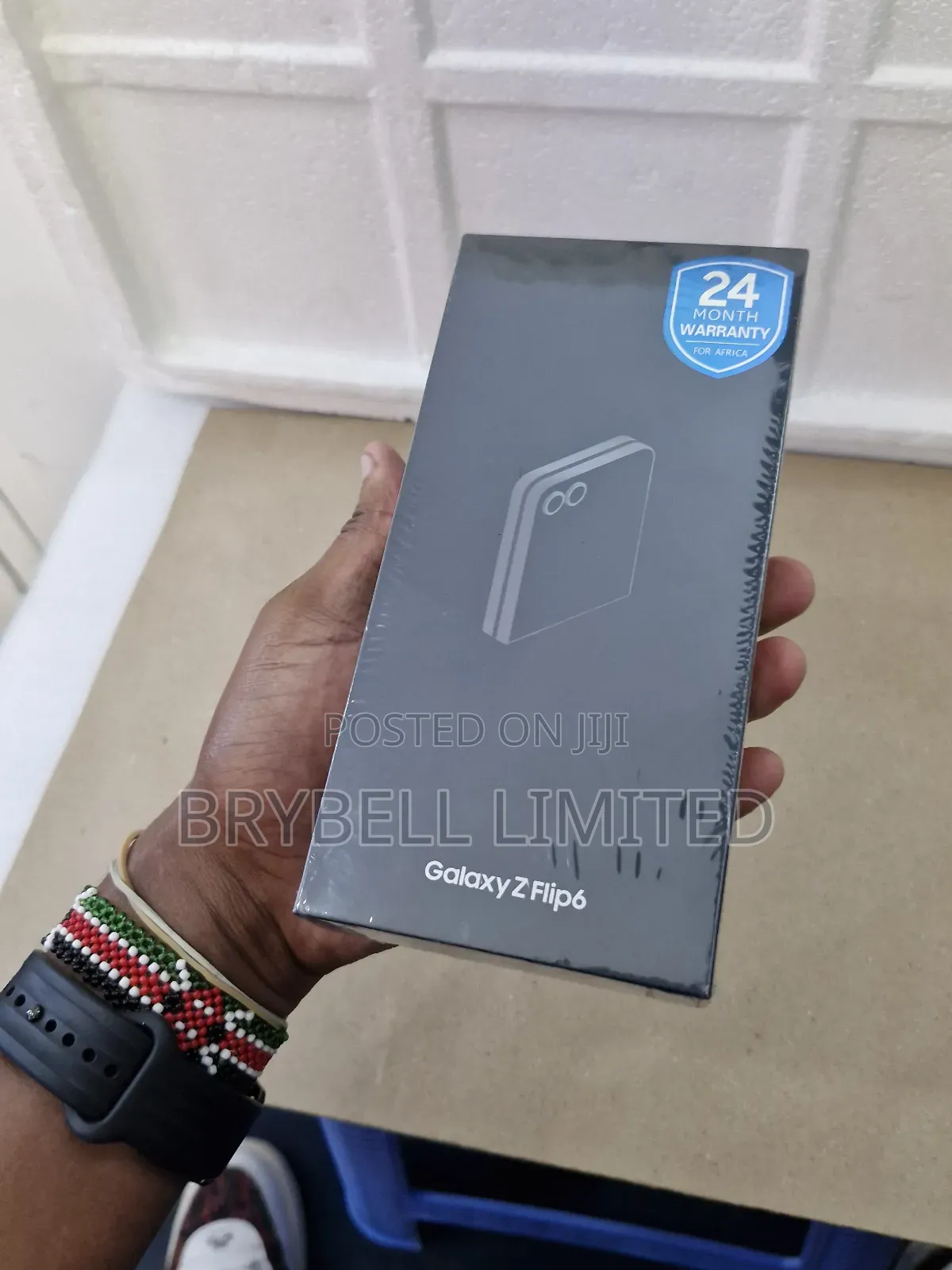 New Samsung Galaxy Z Flip6 256 GB Silver