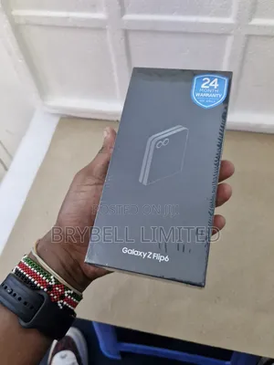 New Samsung Galaxy Z Flip6 256 GB Silver