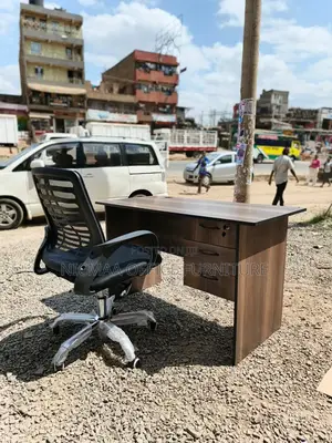 Ergonomic Seat With an Advanced Desk