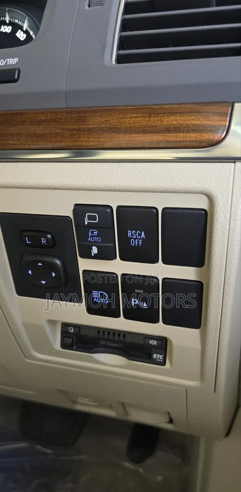 Toyota Land Cruiser 2018 White