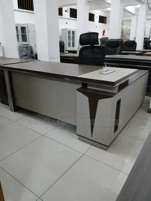 Modern Design With Functional Elegance Desk
