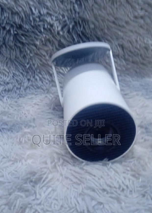 Mini Projector, Support 1080p Portable Projector With Dual Band - main view