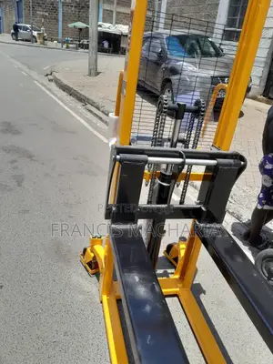 Pallet Stacker