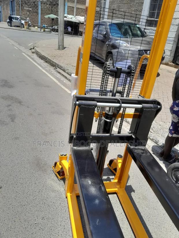 Pallet Stacker - main view