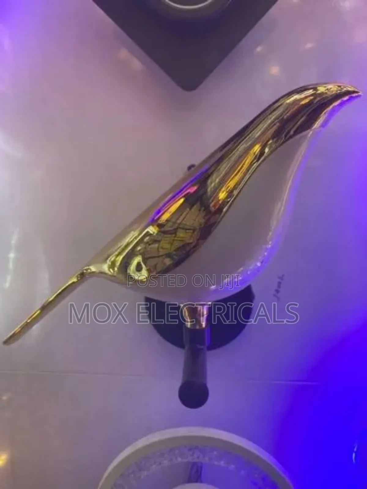 Modern Golden Bird-Shaped Led Chandelier Light Fixture