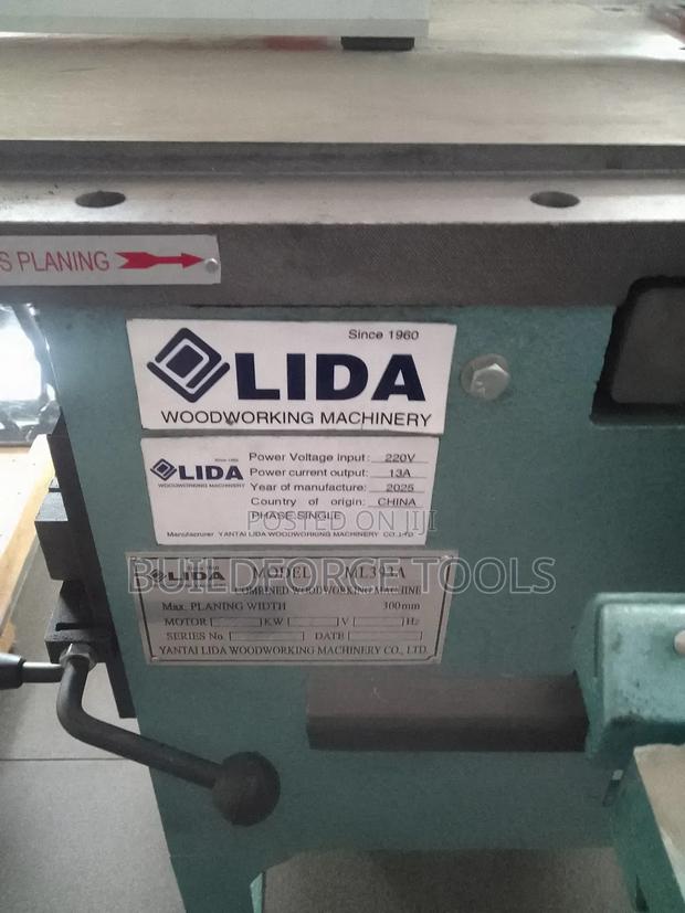 Lida Best Brand Wood Working Table! - thumbnail 2