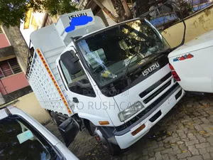 Iisuzu FRR Smartly Kept