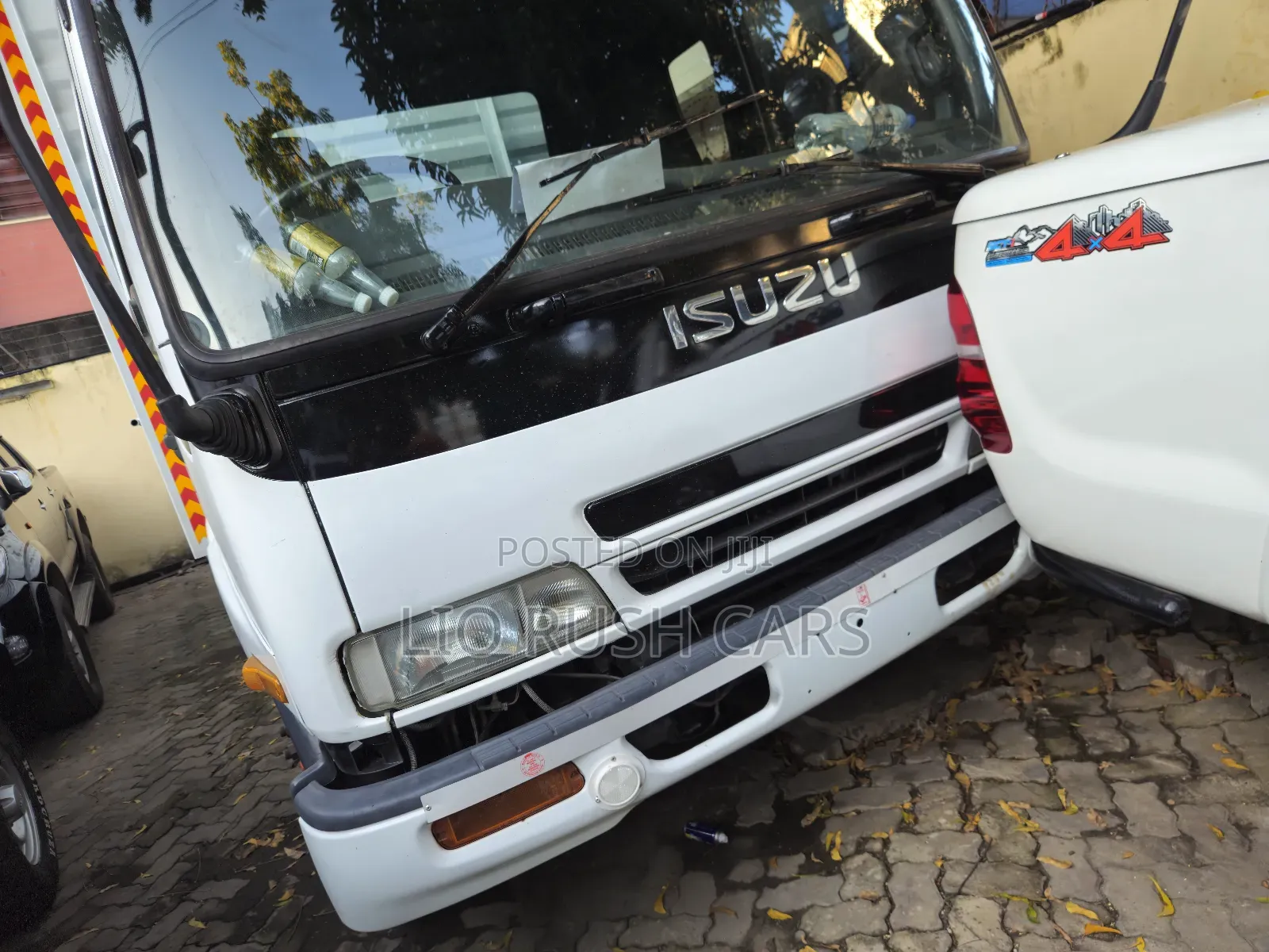 Iisuzu FRR Smartly Kept