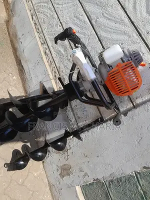 Earth Auger Machine With 3bits