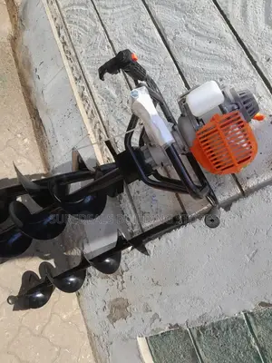 Earth Auger Machine With 3bits