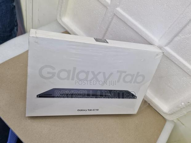 New Samsung Galaxy Tab S7 FE 64 GB Blue - main view