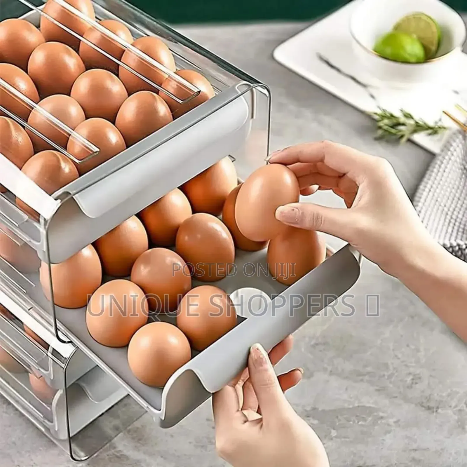 32pcs Acrylic Egg Storage Box*