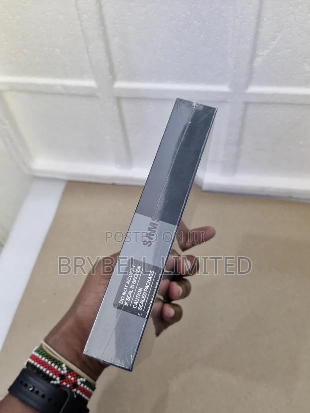 New Samsung Galaxy Z Fold4 512 GB Black - thumbnail 4