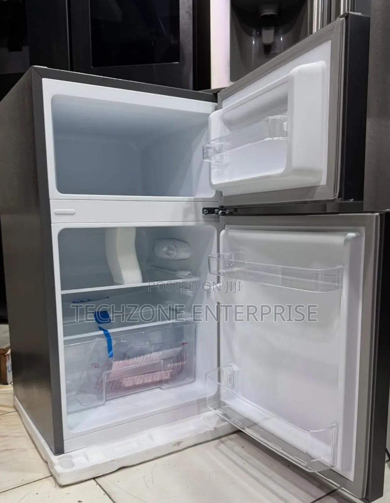 Mika Fridge 86l 2 Door Top Mount Freezer Defrost (Direct Cool)