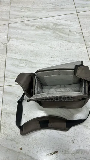 Amigo Large Camera Shoulder Camera Bag